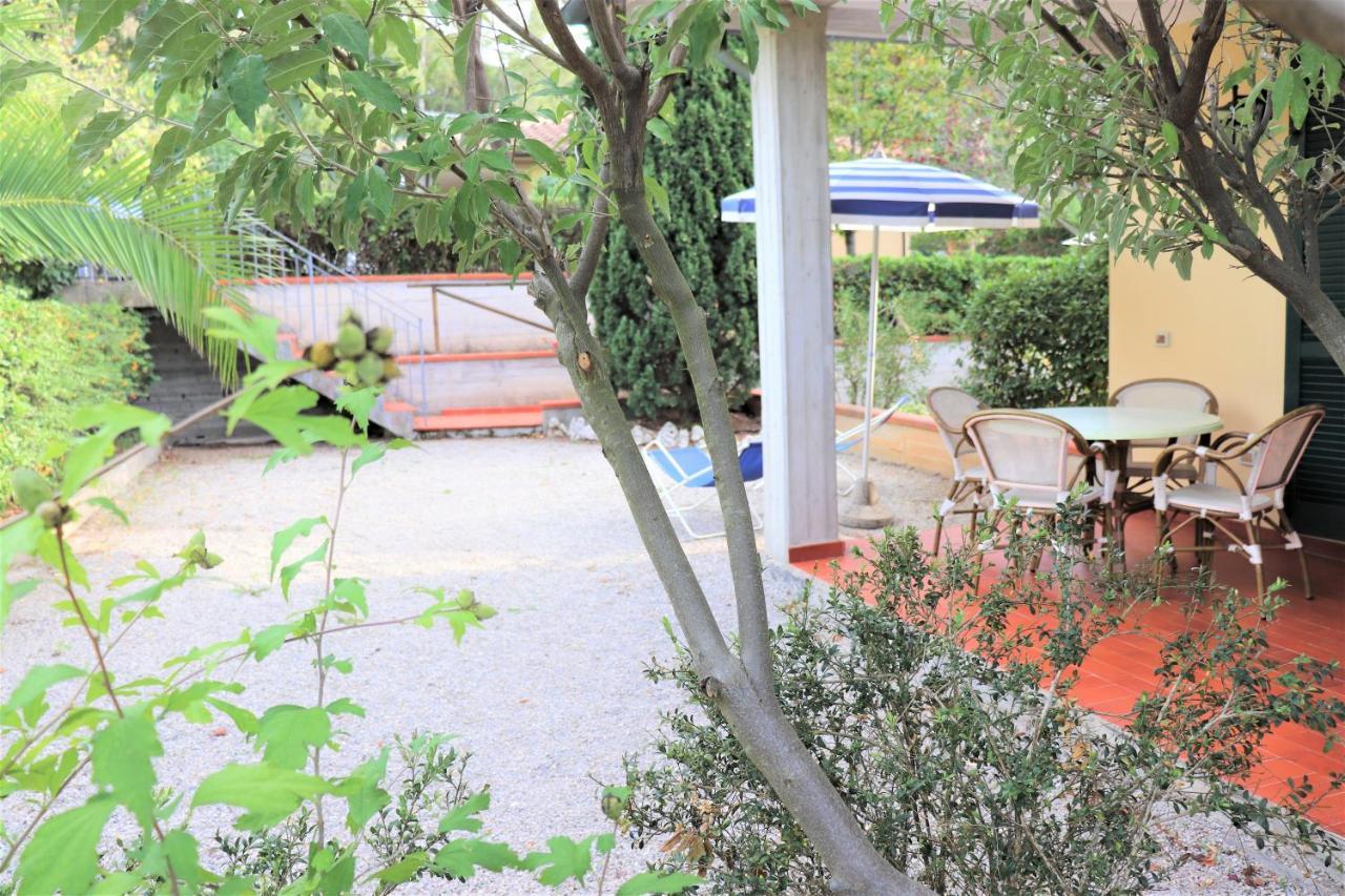 Villa Teresa Porto Azzurro Dış mekan fotoğraf